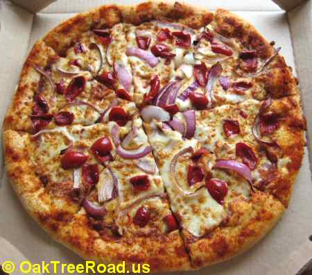 Curry Crust Edge Pizza by Pizza Hut © OakTreeRoad.us