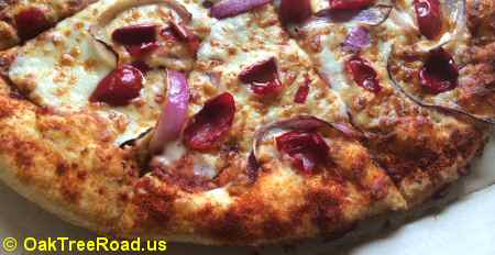 Curry Crust Edge Pizza by Pizza Hut © OakTreeRoad.us